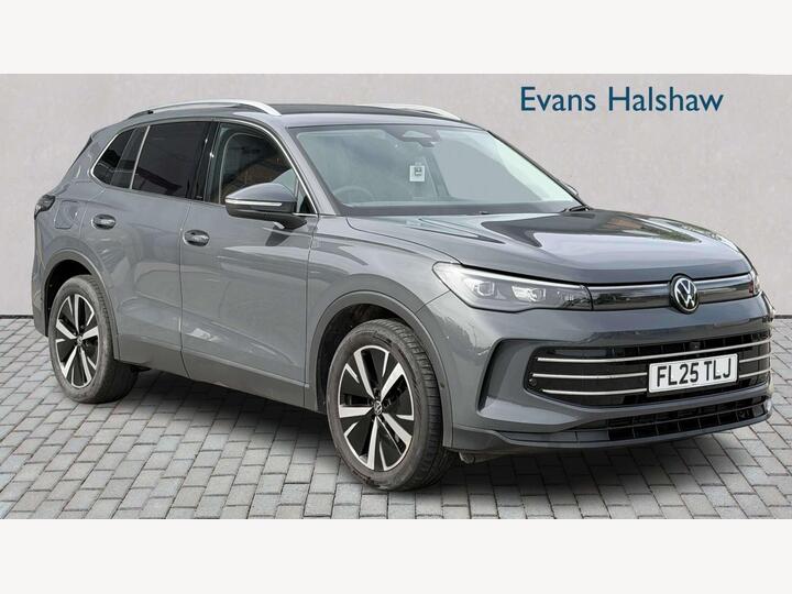 Volkswagen TIGUAN ESTATE 1.5 ETSI MHEV Elegance DSG Euro 6 (s/s) 5dr
