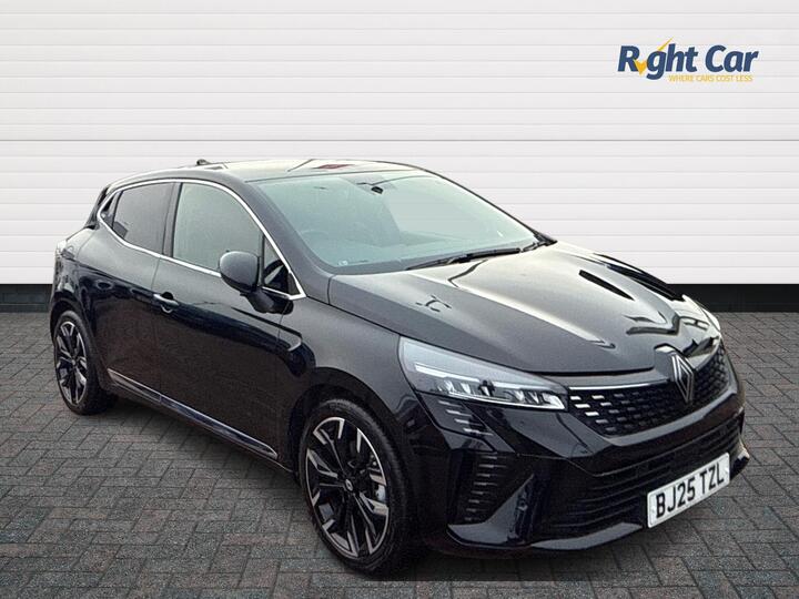 Renault Clio 1.6 E-TECH Techno Auto Euro 6 (s/s) 5dr