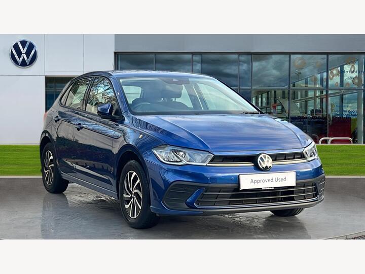 Volkswagen Polo 1.0 TSI Life Euro 6 (s/s) 5dr Volkswagen Polo 1.0 TSI Life Euro 6 (s/s) 5dr