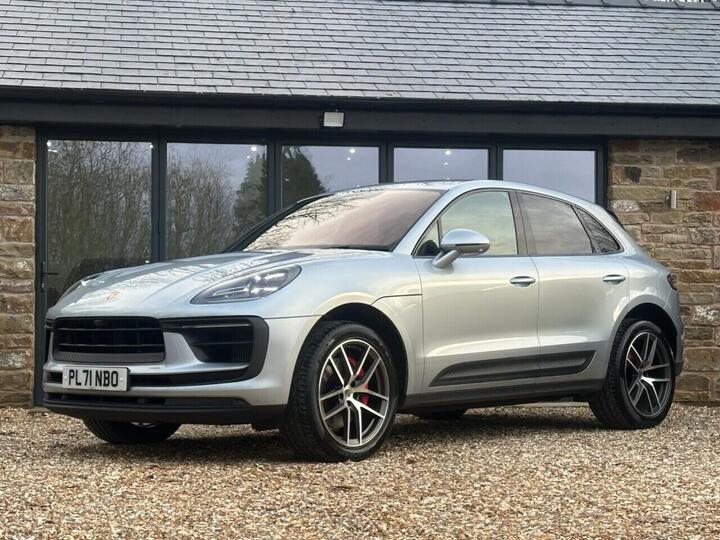 Porsche MACAN 2.9T V6 S PDK 4WD Euro 6 (s/s) 5dr Porsche MACAN 2.9T V6 S PDK 4WD Euro 6 (s/s) 5dr