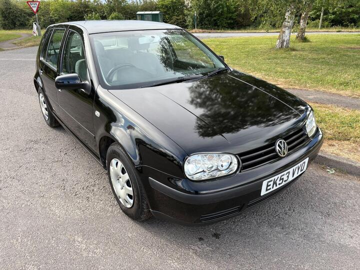 Volkswagen Golf 1.6 SE 5dr