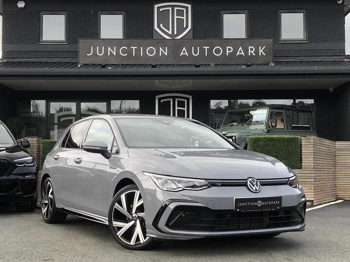 Volkswagen Golf 1.5 ETSI MHEV R-Line DSG Euro 6 (s/s) 5dr