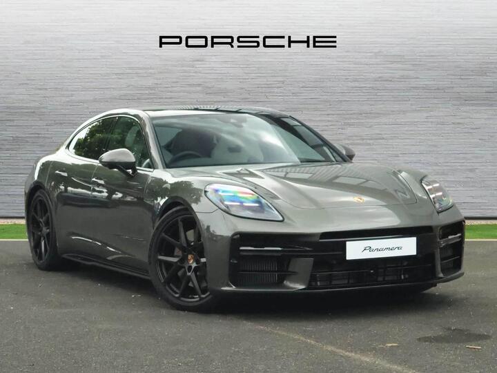 Porsche Panamera 4 PDK