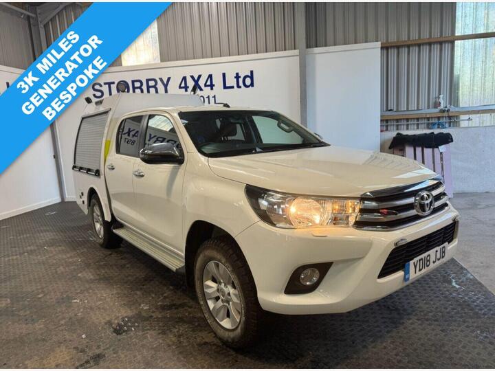 Toyota HI-LUX 2.4 D-4D Icon 4WD Euro 6 4dr (3.5t)