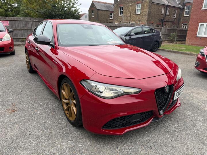 Alfa Romeo Giulia 2.0T Veloce Auto Euro 6 (s/s) 4dr