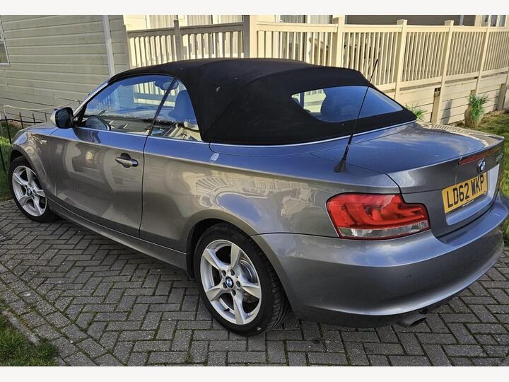 BMW 1 SERIES 2.0 118d Exclusive Edition Euro 5 (s/s) 2dr