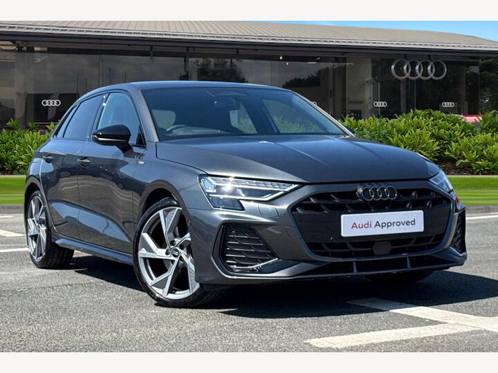 Audi A3 Sportback 1.5 TFSI Black Edition Sportback S Tronic Euro 6 (s/s) 5dr