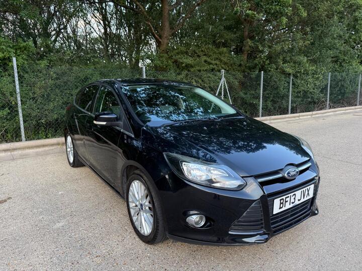 Ford Focus 1.6 Zetec Euro 5 5dr