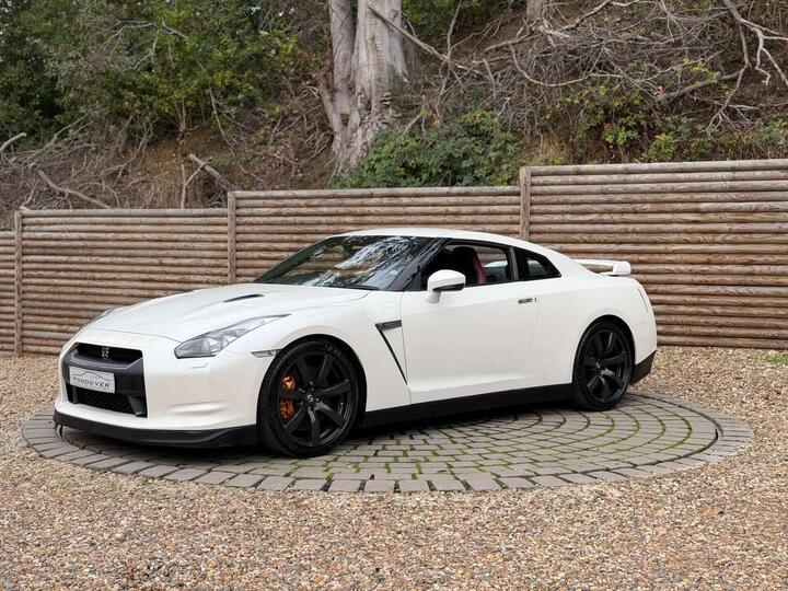 Nissan GT-R 3.8 V6 Black Edition Auto 4WD Euro 4 2dr