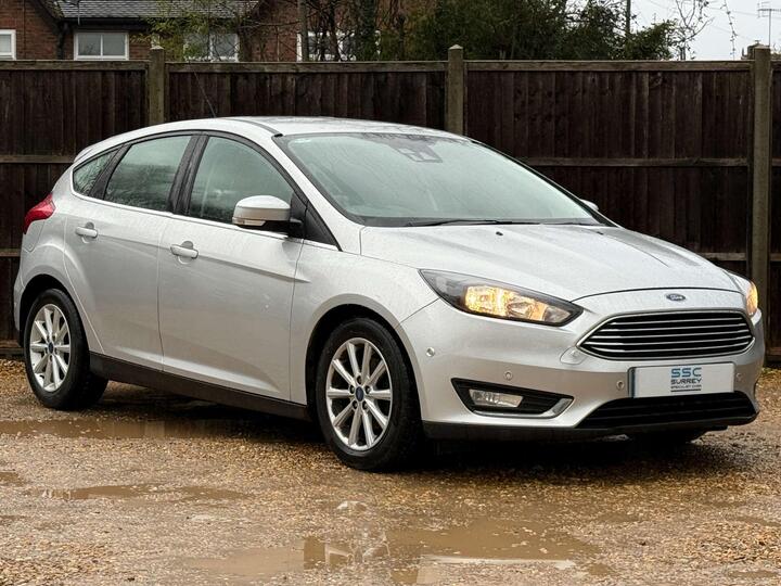 Ford FOCUS 1.0T EcoBoost Titanium Euro 6 (s/s) 5dr