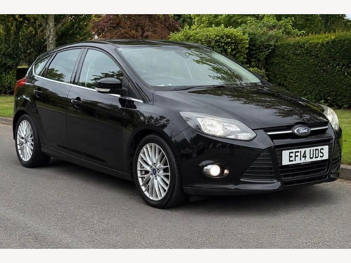 Ford Focus 1.6 Zetec Navigator Powershift Euro 5 5dr