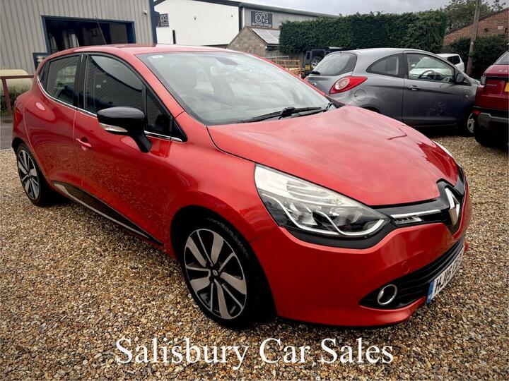 Renault CLIO 0.9 TCe Dynamique S MediaNav Euro 5 (s/s) 5dr Renault CLIO 0.9 TCe Dynamique S MediaNav Euro 5 (s/s) 5dr