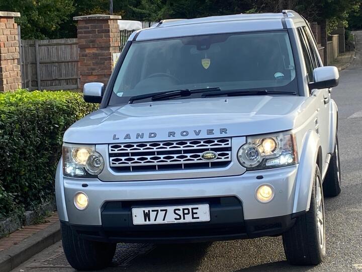 Land Rover Discovery 4 3.0 TD V6 XS Auto 4WD Euro 4 5dr Land Rover Discovery 4 3.0 TD V6 XS Auto 4WD Euro 4 5dr