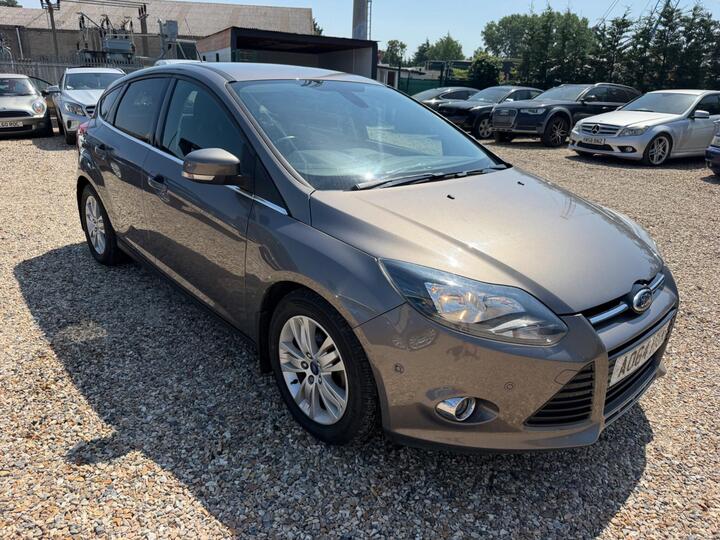 Ford Focus 1.6 TDCi Titanium Navigator Euro 5 (s/s) 5dr