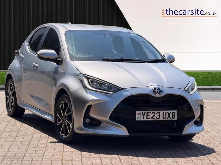 Toyota Yaris 1.5 VVT-h Design E-CVT Euro 6 (s/s) 5dr