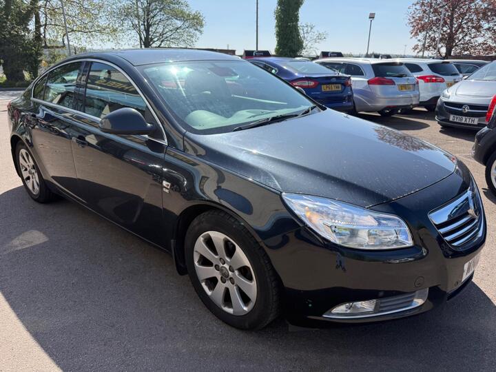 Vauxhall Insignia 2.0 CDTi EcoFLEX SE Euro 5 (s/s) 4dr Vauxhall Insignia 2.0 CDTi EcoFLEX SE Euro 5 (s/s) 4dr