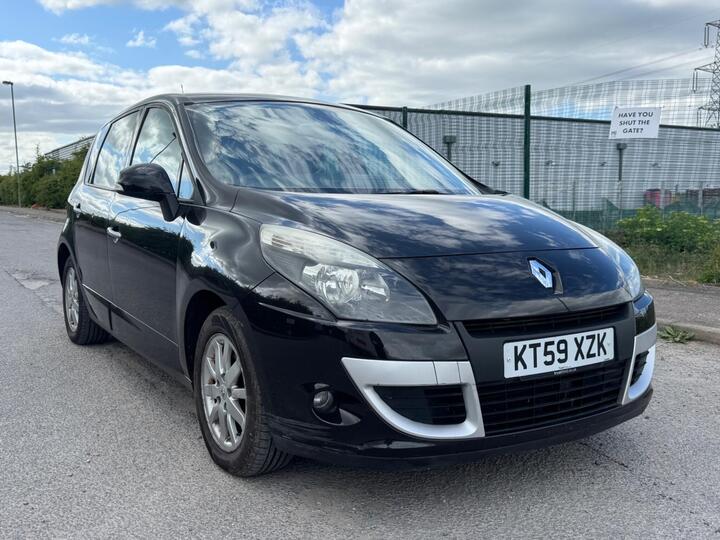 Renault Scenic 2.0 VVT Privilege CVT Euro 5 5dr