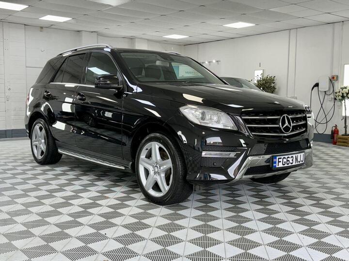 Mercedes-Benz M-CLASS 3.0 ML350 V6 BlueTEC AMG Sport G-Tronic 4WD Euro 6 (s/s) 5dr Mercedes-Benz M-CLASS 3.0 ML350 V6 BlueTEC AMG Sport G-Tronic 4WD Euro 6 (s/s) 5dr