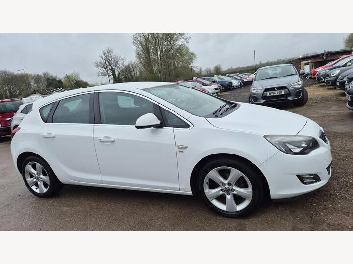 Vauxhall Astra 1.6 16v SRi Auto Euro 5 5dr