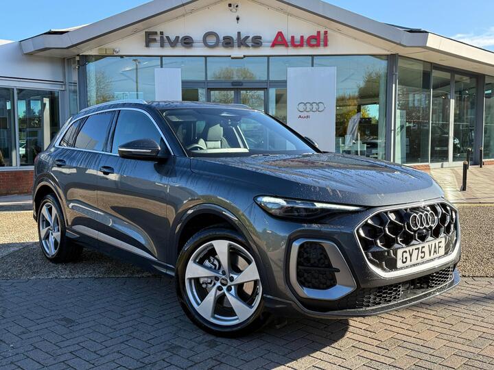 Audi Q5 2.0 E-hybrid 25.9kWh S Line S Tronic Quattro Euro 6 (s/s) 5dr