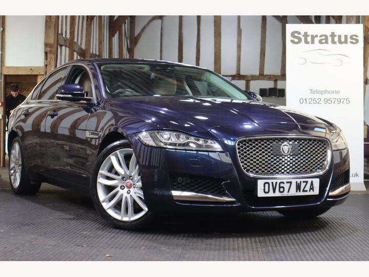 Jaguar XF 2.0i Portfolio Auto AWD Euro 6 (s/s) 4dr