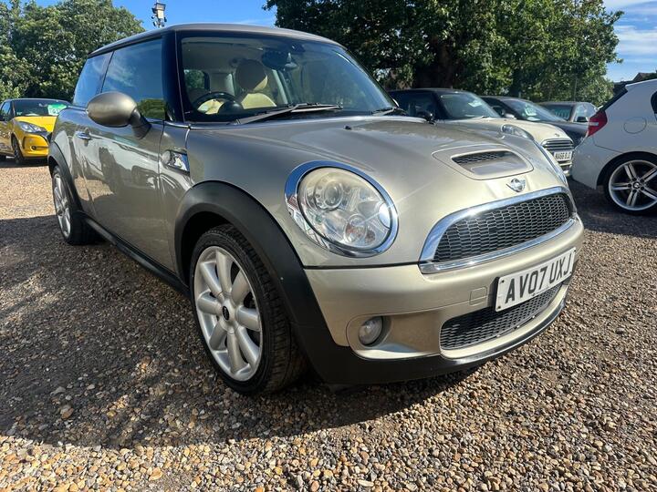 MINI Hatch 1.6 Cooper S Steptronic Euro 4 3dr