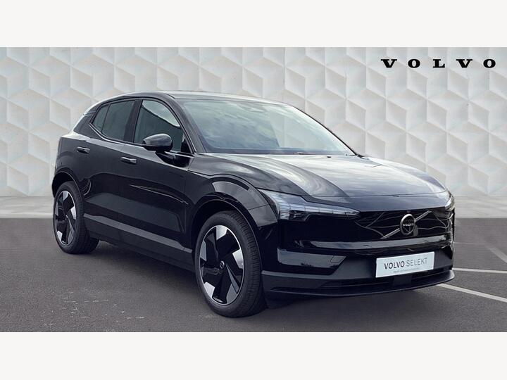 Volvo EX30 Twin Performance 69kWh Plus Auto AWD 5dr