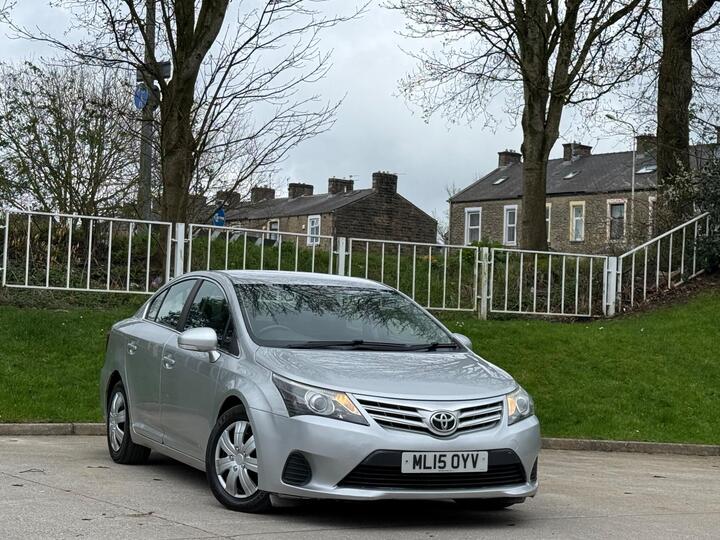 Toyota Avensis 2.0 D-4D Active Euro 5 4dr
