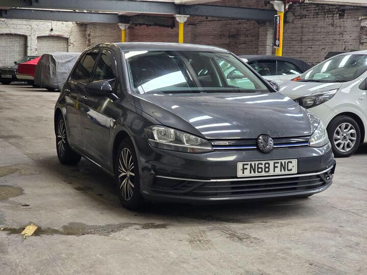 Volkswagen Golf 1.5 TSI EVO SE Nav Euro 6 (s/s) 5dr Volkswagen Golf 1.5 TSI EVO SE Nav Euro 6 (s/s) 5dr
