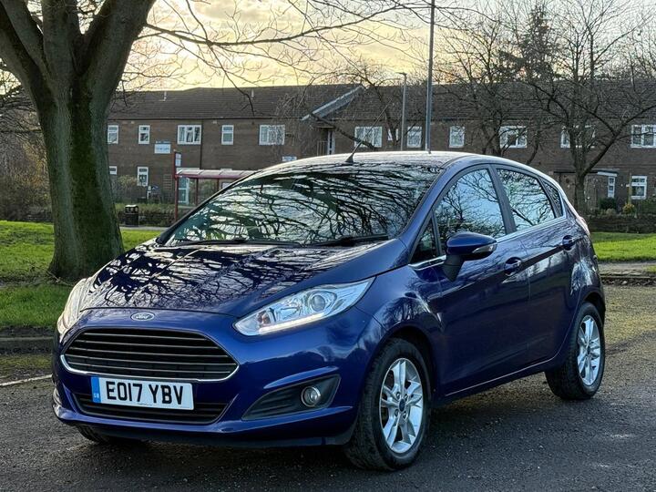 Ford Fiesta 1.25 Zetec Euro 6 5dr Ford Fiesta 1.25 Zetec Euro 6 5dr