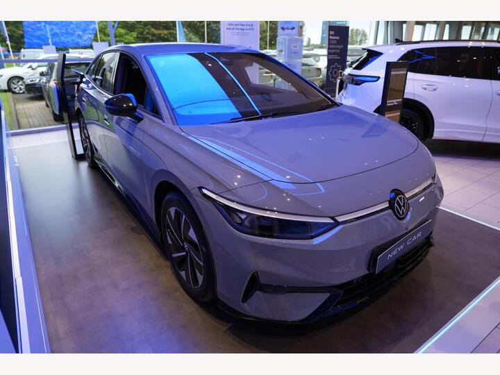 Volkswagen ID.7 Pro 77kWh Match Plus Fastback Auto 5dr