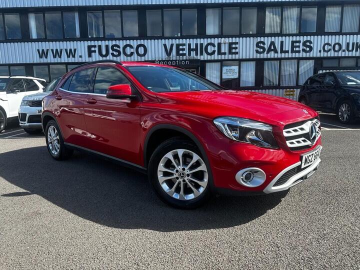 Mercedes-Benz 180 1.6 GLA200 SE (Executive) 7G-DCT Euro 6 (s/s) 5dr