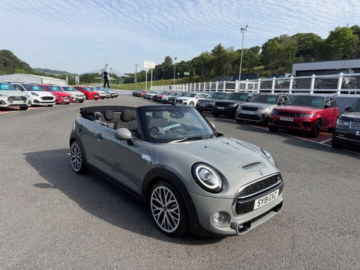 MINI CONVERTIBLE 2.0 Cooper S Classic Steptronic Euro 6 (s/s) 2dr