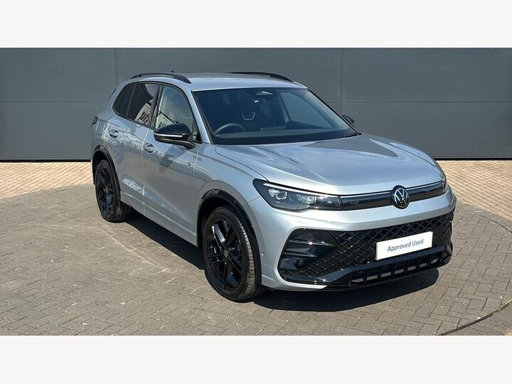 Volkswagen TIGUAN 1.5 ETSI MHEV R-Line DSG Euro 6 (s/s) 5dr