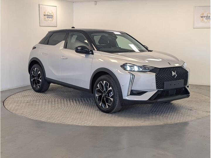 DS AUTOMOBILES DS 3 E-TENSE 54kWh Etoile Auto 5dr