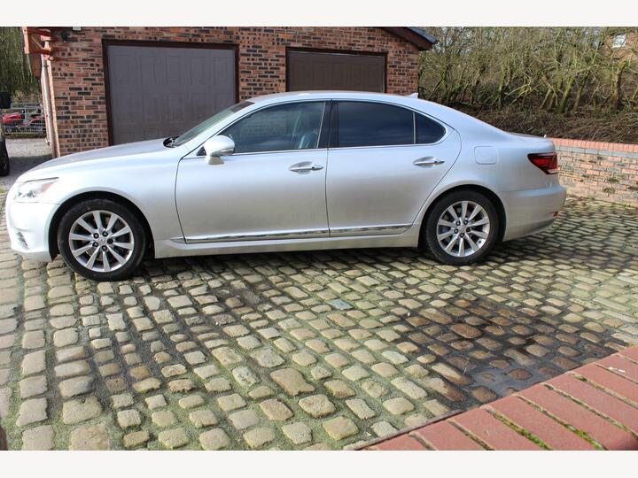 Lexus LS 4.6 460 V8 Luxury Auto Euro 5 4dr
