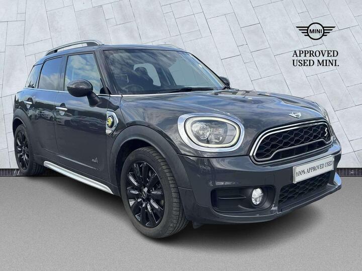 MINI Countryman 1.5 7.6kWh Cooper SE Auto ALL4 Euro 6 (s/s) 5dr MINI Countryman 1.5 7.6kWh Cooper SE Auto ALL4 Euro 6 (s/s) 5dr
