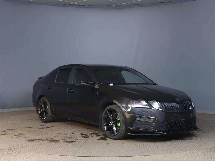 Skoda Octavia 2.0 TSI VRS DSG Euro 6 (s/s) 5dr