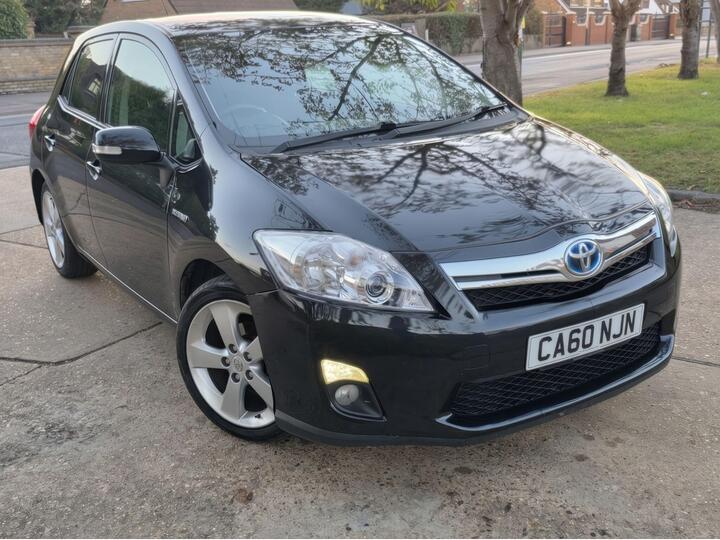 Toyota Auris 1.8 VVT-h T4 CVT Euro 5 (s/s) 5dr