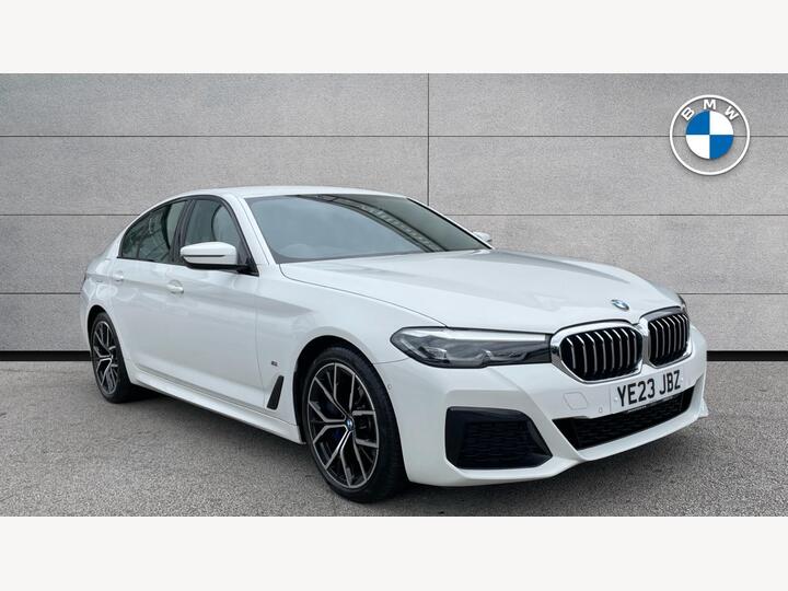 BMW 5 Series 3.0 530d MHT M Sport Steptronic XDrive Euro 6 (s/s) 4dr BMW 5 Series 3.0 530d MHT M Sport Steptronic XDrive Euro 6 (s/s) 4dr