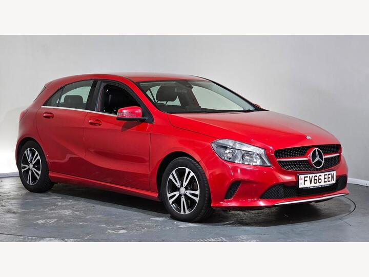 Mercedes-Benz A Class 2.1 A200d SE Euro 6 (s/s) 5dr