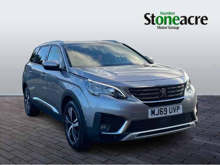 Peugeot 5008 1.5 BlueHDi Allure Euro 6 (s/s) 5dr Peugeot 5008 1.5 BlueHDi Allure Euro 6 (s/s) 5dr