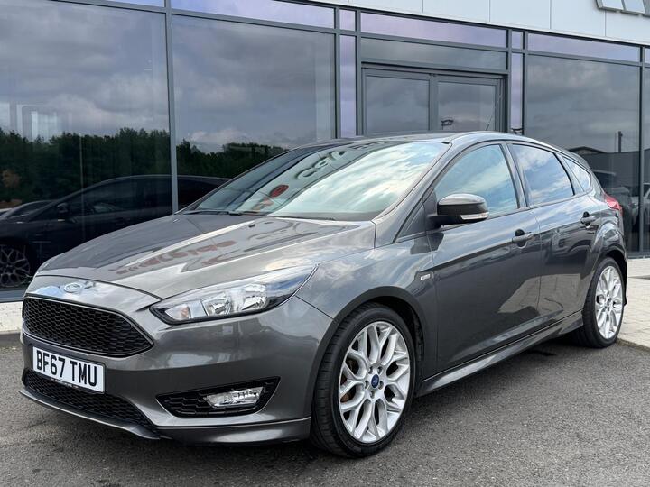 Ford Focus 1.0T EcoBoost ST-Line Euro 6 (s/s) 5dr