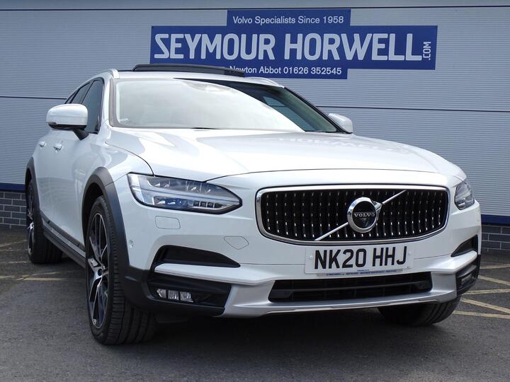 Volvo V90 Cross Country 2.0 D4 Plus Auto AWD Euro 6 (s/s) 5dr