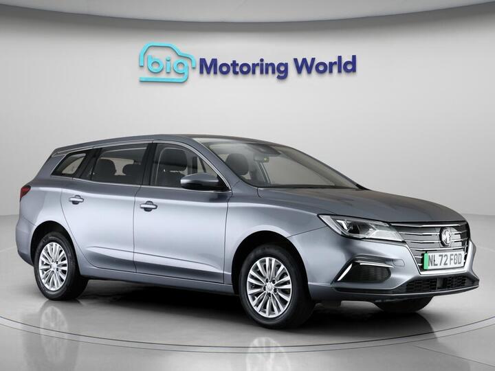 MG MG5 61.1kWh Excite Long Range Auto 5dr