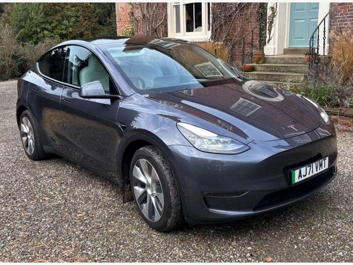 Tesla MODEL Y (Dual Motor) Long Range Auto 4WDE 5dr