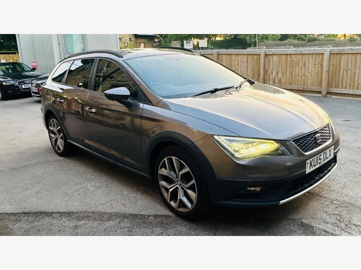 SEAT Leon 2.0 TDI X-PERIENCE SE Technology Sport Tourer DSG 4WD Euro 6 (s/s) 5dr