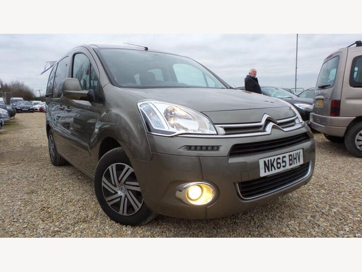 Citroen Berlingo 1.6 E-HDi VTR Multispace MPV ETG6 Euro 5 (s/s) 5dr Citroen Berlingo 1.6 E-HDi VTR Multispace MPV ETG6 Euro 5 (s/s) 5dr