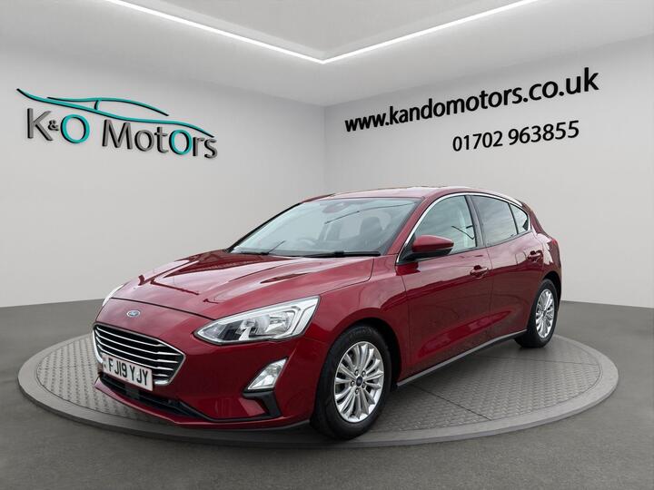 Ford Focus 1.0T EcoBoost Titanium Euro 6 (s/s) 5dr