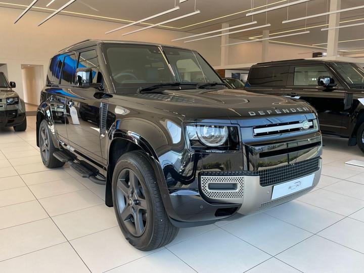 Land Rover Defender 110 3.0 D350 MHEV X-Dynamic SE Auto 4WD Euro 6 (s/s) 5dr